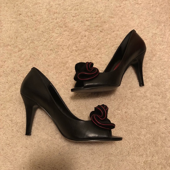 NWOT Peep Open Toe Black Leather Stiletto Heels - Picture 5 of 6